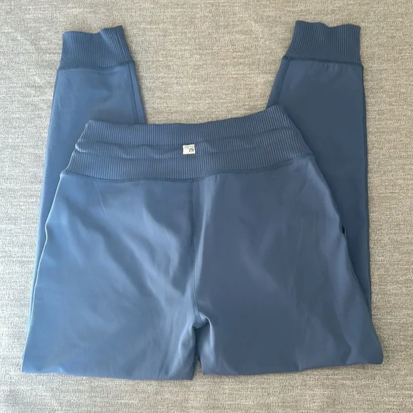 Avalanche Outdoor Supply Company ribbed Jogger Size Large NWT. - Picture 8 of 8